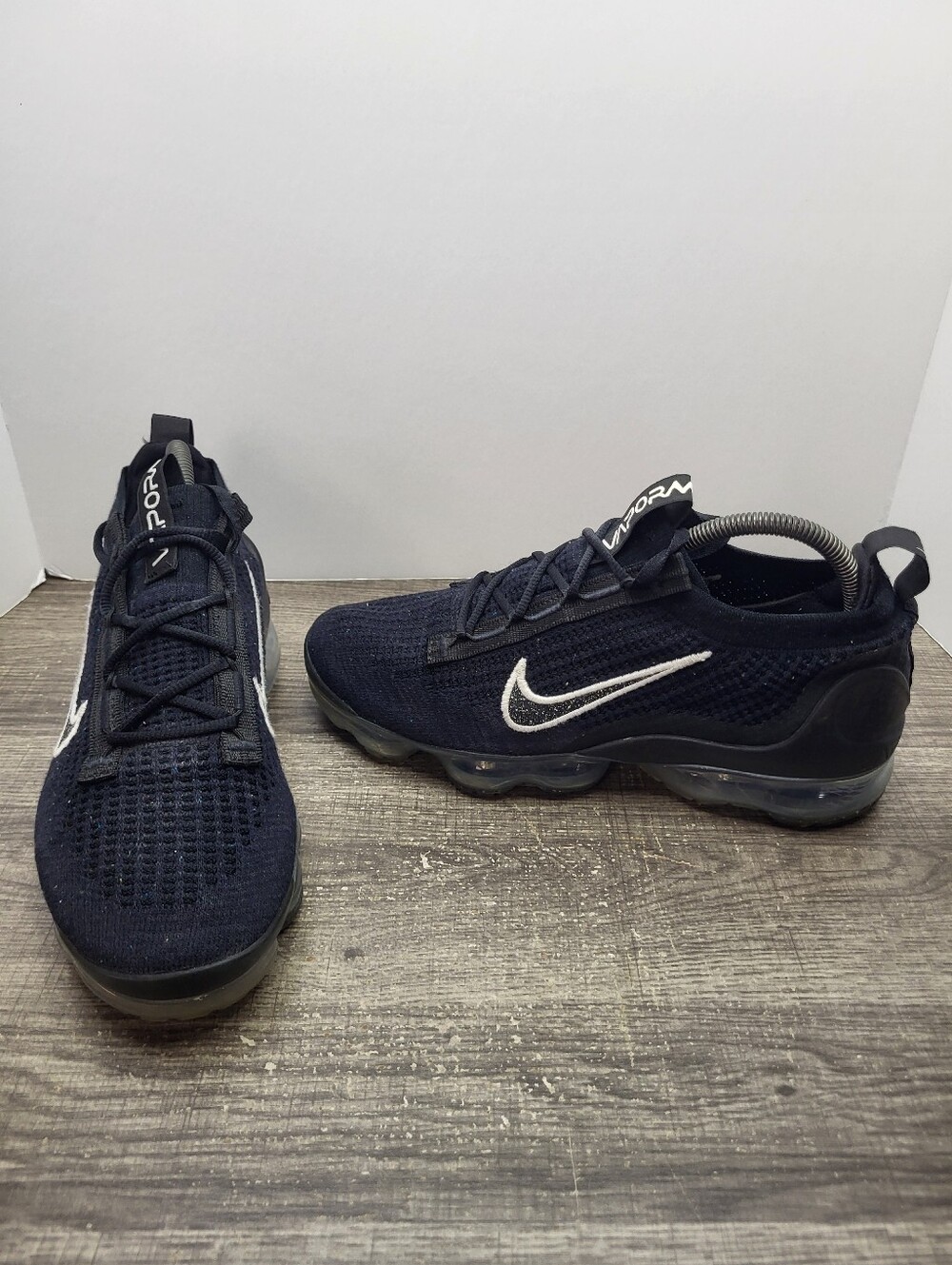 Nike Air VaporMax Flyknit Womens Size 9.5 US Black Running Shoes